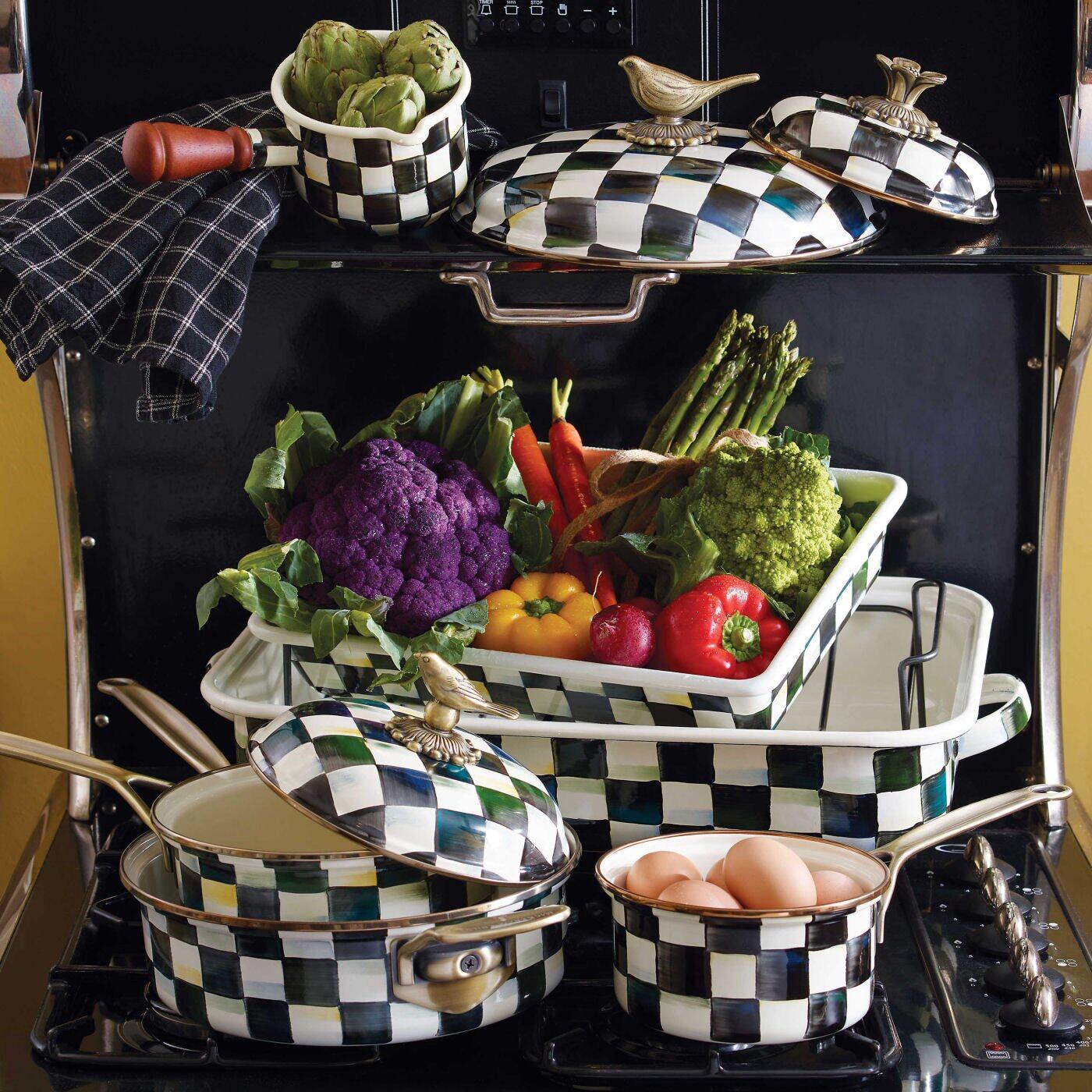 Courtly Check 2.5 Quart Saucepan