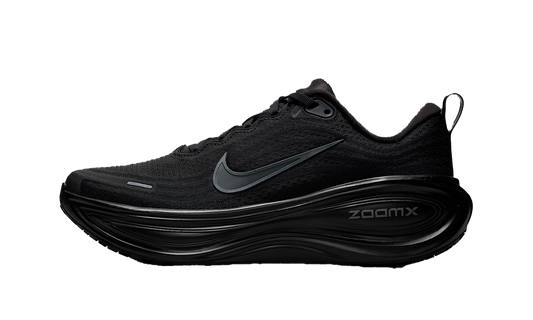 Vomero Plus WMNS"Black/ Metallic Dark Grey" HV8154 001